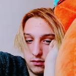 amaurymaxime, 21 ans de Lille : recherche trans qui voudrais soccupper de mon anus 